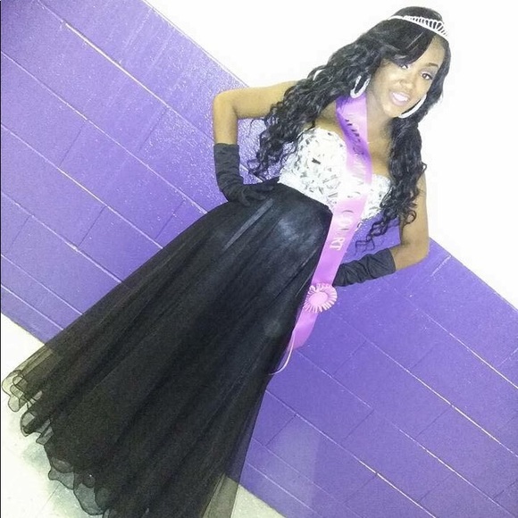 Dresses & Skirts - 🔴SOLD🔴 Special Occasion Dress